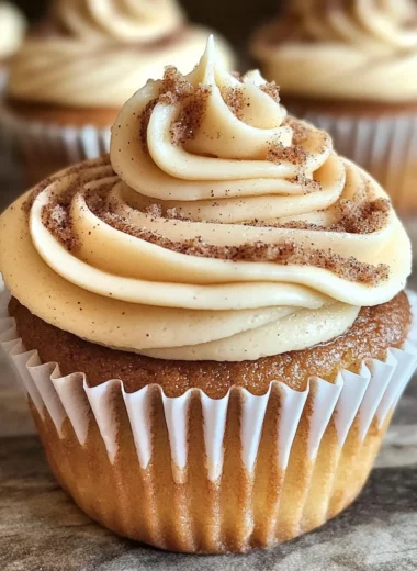 Cinnamon Roll Cupcakes
