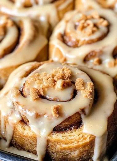 Biscoff Cinnamon Rolls