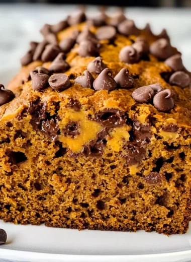 Pumpkin Chocolate Chip Bread