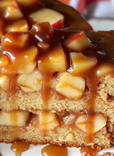 Caramel Apple Cake