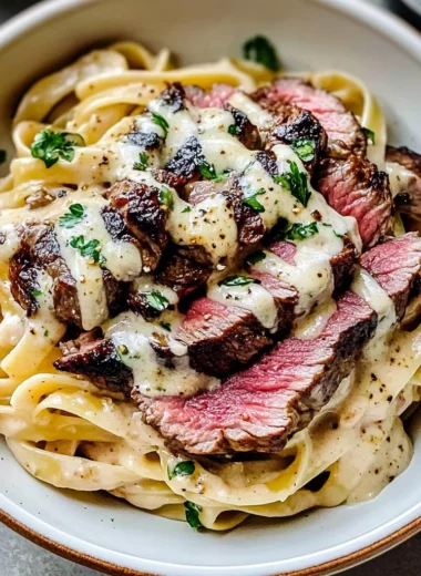 The Best Creamy Steak Pasta Alfredo Recipe