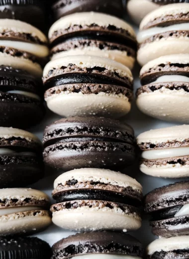 Oreo Macarons