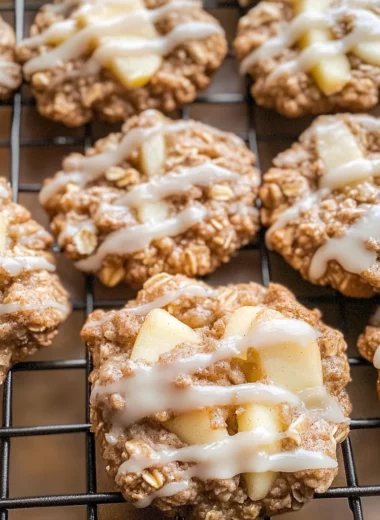 Apple Cinnamon Oatmeal Cookies