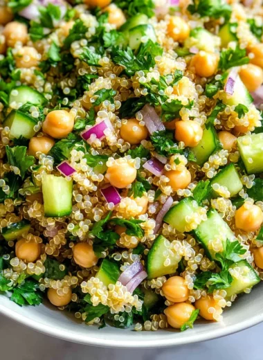 Lemon Quinoa and Chickpea Salad delights with flavor!