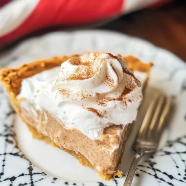 Gingerbread Cream Pie